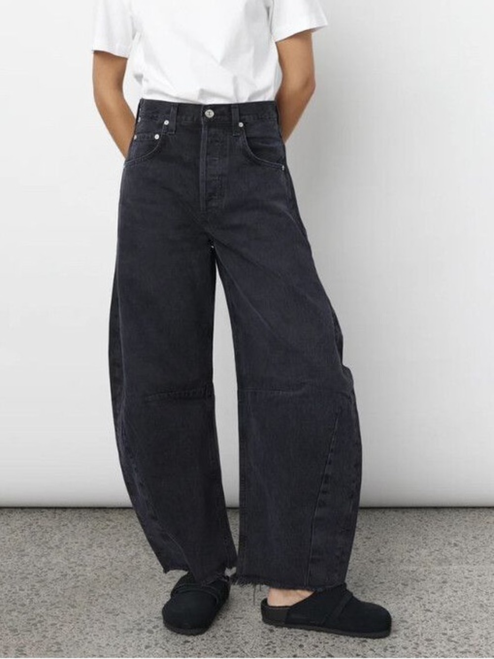 Citizens Of Humanity Black Wide-Leg High-Rise Horseshoe Jeans | sz 24